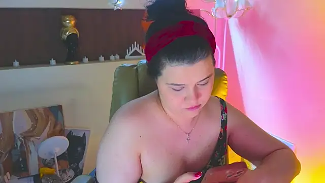 Malika uAngel online show from 04-13-26, 06:23