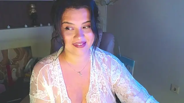 Malika uAngel online show from 06-16-26, 09:15