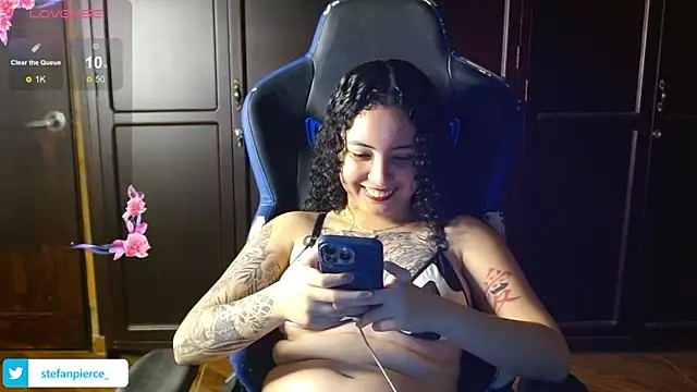 jaydensalvatore  online show from 03-12-26, 10:47