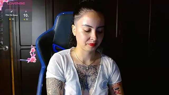 jaydensalvatore  online show from 11-03-25, 10:02