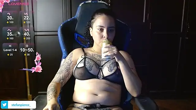 jaydensalvatore  online show from 04-03-26, 09:32