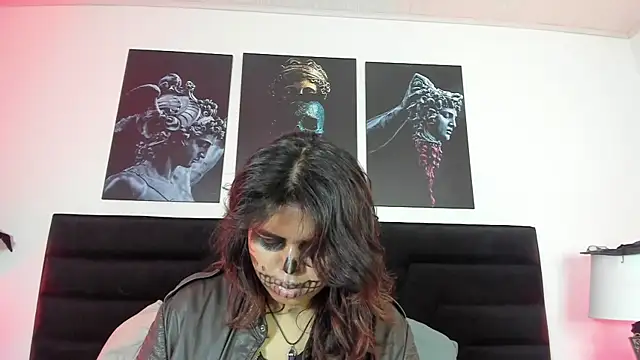 Snapshot of SabinaMerchetti chatting on 10-08-25, 01:40 SabinaMerchetti online show from 10-08-25, 01:40