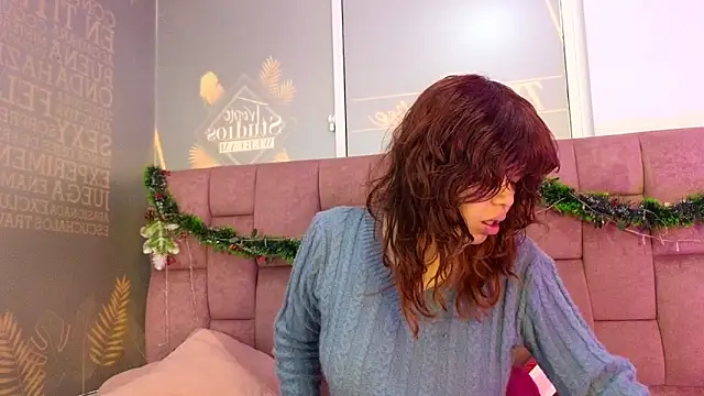 SabinaMerchetti online show from 11-30-25, 02:18