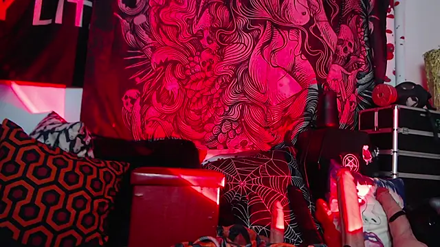 Silentmary online show from 05-26-26, 03:15