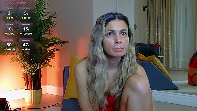 Avril Cyrus online show from 02-12-26, 06:35