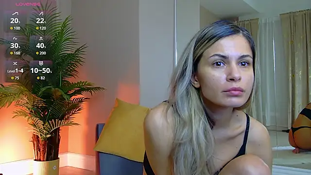 Avril Cyrus online show from 02-19-26, 07:49