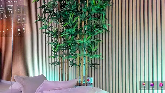 Avril Cyrus online show from 03-17-25, 11:42