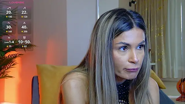 Avril Cyrus online show from 02-06-26, 07:48