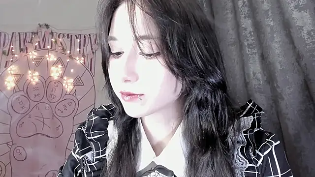Holy420lolii online show from 10-10-25, 03:35