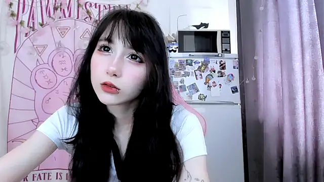 Holy420lolii online show from 06-12-26, 01:09