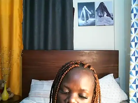 Snapshot of pay_tience chatting on 06-12-26, 03:37 pay tience online show from 06-12-26, 03:37
