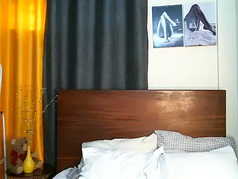 Snapshot of pay_tience chatting on 06-14-26, 04:14 pay tience online show from 06-14-26, 04:14
