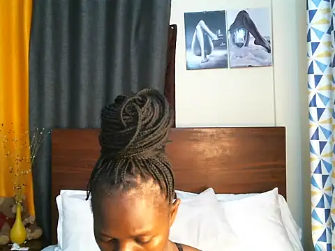 Snapshot of pay_tience chatting on 06-30-26, 01:27 pay tience online show from 06-30-26, 01:27