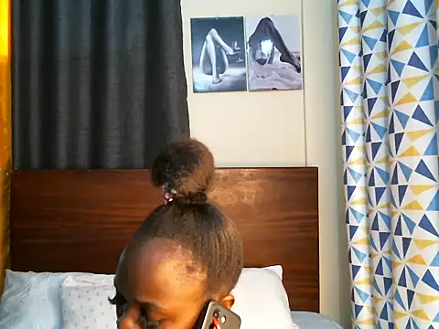 Snapshot of pay_tience chatting on 06-26-26, 07:36 pay tience online show from 06-26-26, 07:36