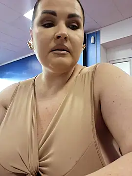 GeorgiaLerox online show from 11-01-25, 01:38