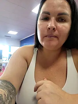 Snapshot of GeorgiaLerox chatting on 09-21-25, 11:48 GeorgiaLerox online show from 09-21-25, 11:48