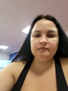 GeorgiaLerox online show from 11-16-25, 01:38