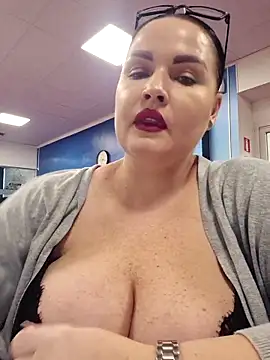 GeorgiaLerox online show from 02-07-26, 01:30