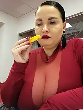 GeorgiaLerox online show from 11-17-25, 01:26