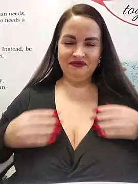 Snapshot of GeorgiaLerox chatting on 03-17-25, 12:57 GeorgiaLerox online show from 03-17-25, 12:57