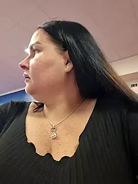 GeorgiaLerox online show from 01-11-26, 01:18