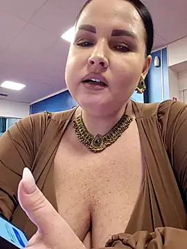 GeorgiaLerox online show from 12-01-25, 01:34