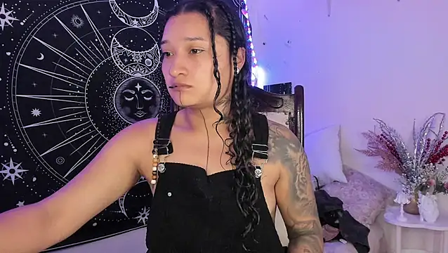 Eva Lee  online show from 02-15-26, 09:08