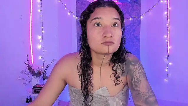 Eva Lee  online show from 06-19-26, 10:10
