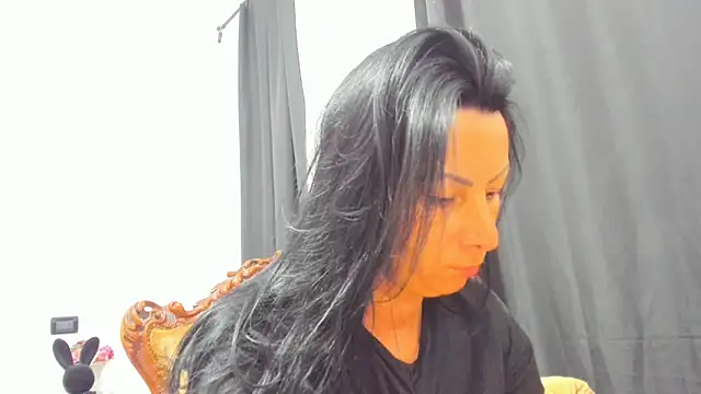 Snapshot of annawow69 chatting on 06-11-26, 07:22 annawow69 online show from 06-11-26, 07:22