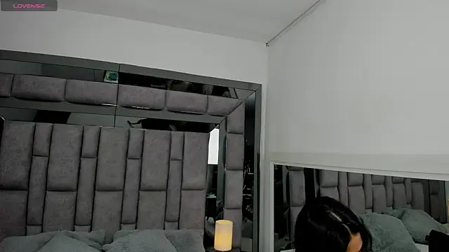 EMMAHILL1 online show from 02-24-26, 11:11