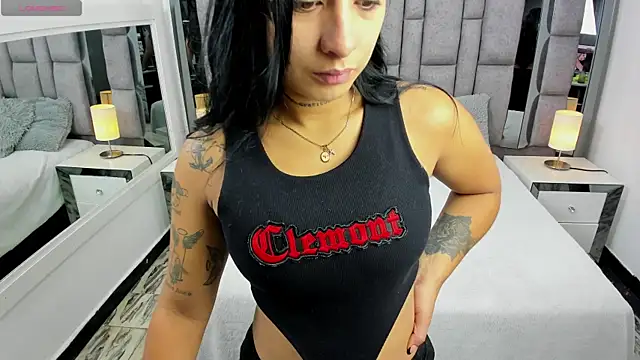 EMMAHILL1 online show from 11-16-25, 11:15