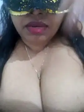 chubby wife online show from 10-11-25, 09:38