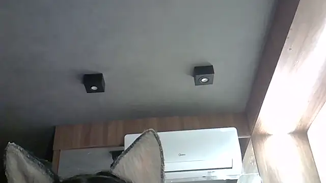Snapshot of Skinny-Kitten chatting on 09-15-25, 09:15 Skinny-Kitten online show from 09-15-25, 09:15