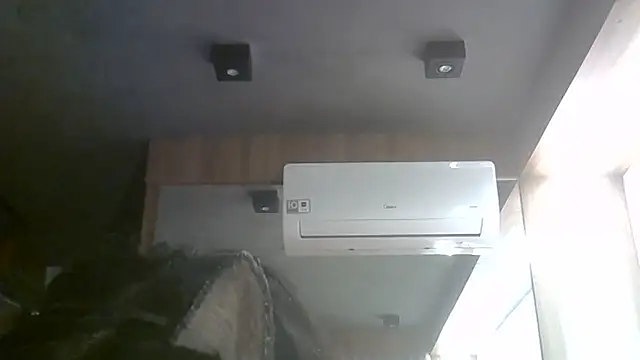 Skinny-Kitten online show from 06-11-26, 07:44