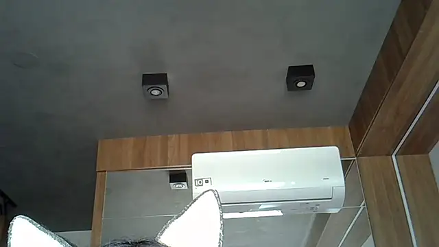 Snapshot of Skinny-Kitten chatting on 10-03-25, 12:17 Skinny-Kitten online show from 10-03-25, 12:17