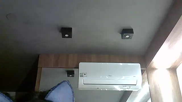 Skinny-Kitten online show from 11-03-25, 12:16