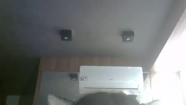 Skinny-Kitten online show from 06-08-26, 01:28