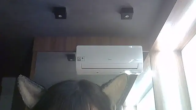 Skinny-Kitten online show from 06-15-26, 08:41