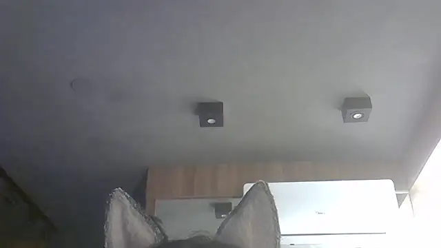 Skinny-Kitten online show from 11-24-25, 01:11