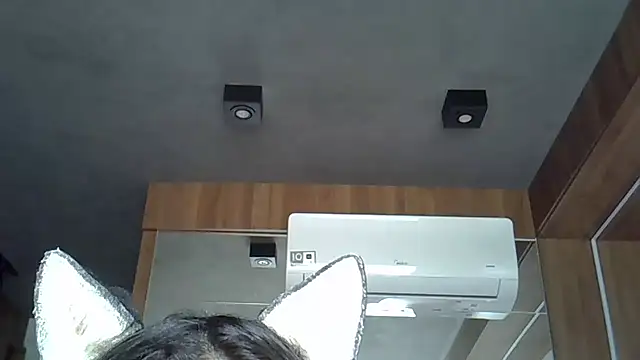 Snapshot of Skinny-Kitten chatting on 10-07-25, 04:52 Skinny-Kitten online show from 10-07-25, 04:52