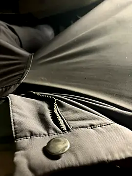 Snapshot of prekumstud chatting on 10-07-25, 11:00 prekumstud online show from 10-07-25, 11:00