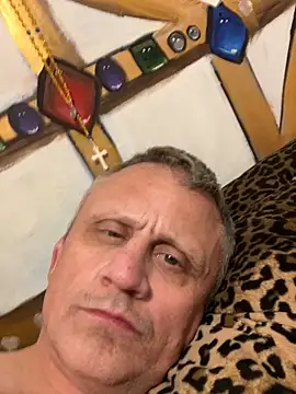 Snapshot of prekumstud chatting on 12-10-24, 11:11 prekumstud online show from 12-10-24, 11:11