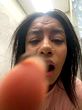 ATENEA SEXXXY online show from 11-12-25, 08:01