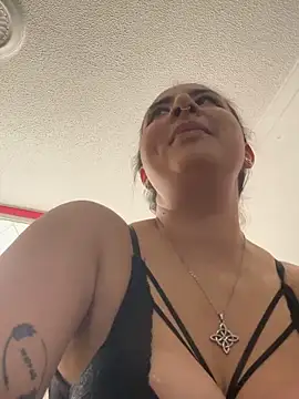 Abril Luv online show from 12-20-25, 12:52