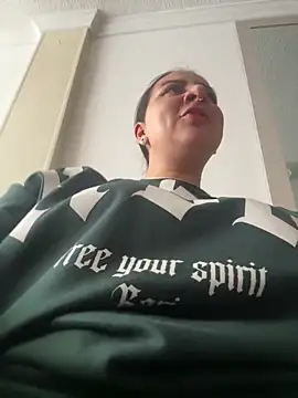 Snapshot of Abril_Luv chatting on 03-03-26, 01:29 Abril Luv online show from 03-03-26, 01:29