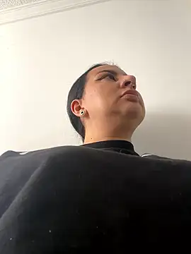 Abril Luv online show from 01-17-26, 12:42