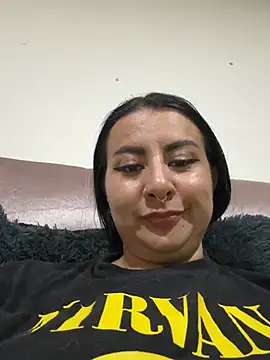 Snapshot of Abril_Luv chatting on 03-18-26, 01:09 Abril Luv online show from 03-18-26, 01:09