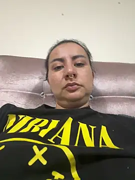 Snapshot of Abril_Luv chatting on 03-16-26, 01:13 Abril Luv online show from 03-16-26, 01:13