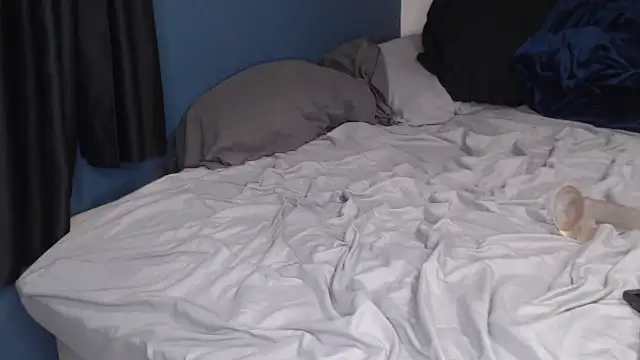 valhallacouple420 online show from 10-25-25, 06:30