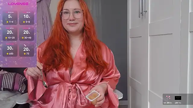 Snapshot of FluffyRainbowKity chatting on 09-12-25, 10:04 FluffyRainbowKity online show from 09-12-25, 10:04